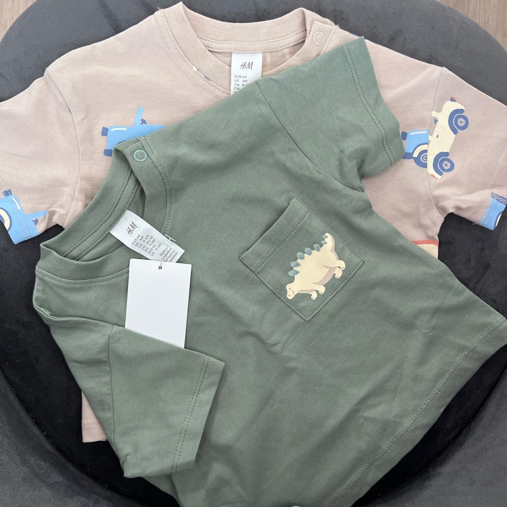 HM baby Boy Printed T-shirts Size 6 months